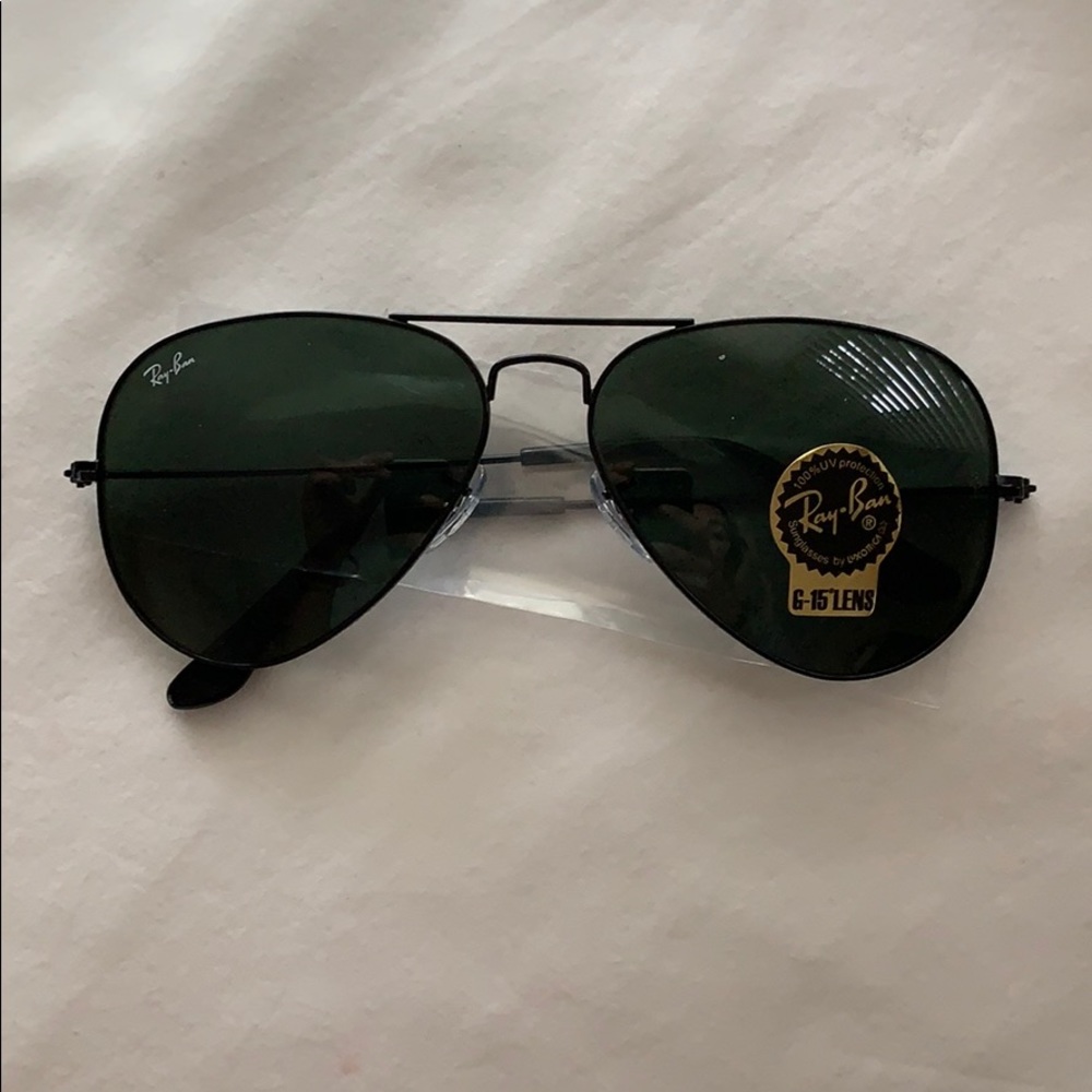 Ray-Ban Black Aviator Classic Sunglasses